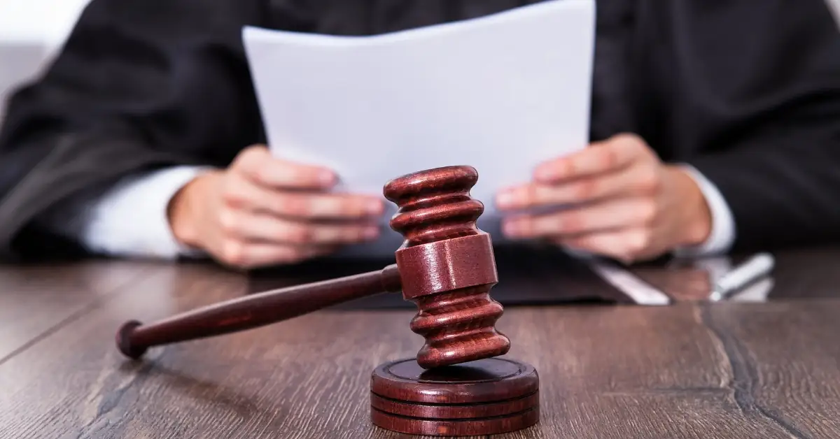 Personal Injury Accidents Tips from the Johnson Attorneys Group - Take Notes After an Accident or Injury Judge and Gavel