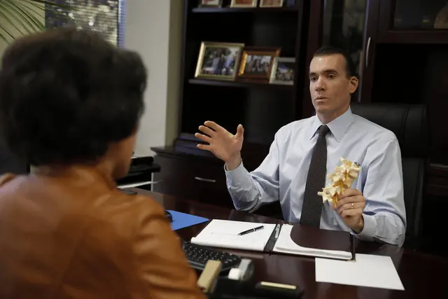 Lawyer Discussing - Spinal Cord Injury Lawyers in California - Johnson Attorneys Group